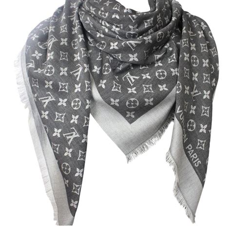 louis vuitton shawl snags|louis vuitton clearance sale scarves.